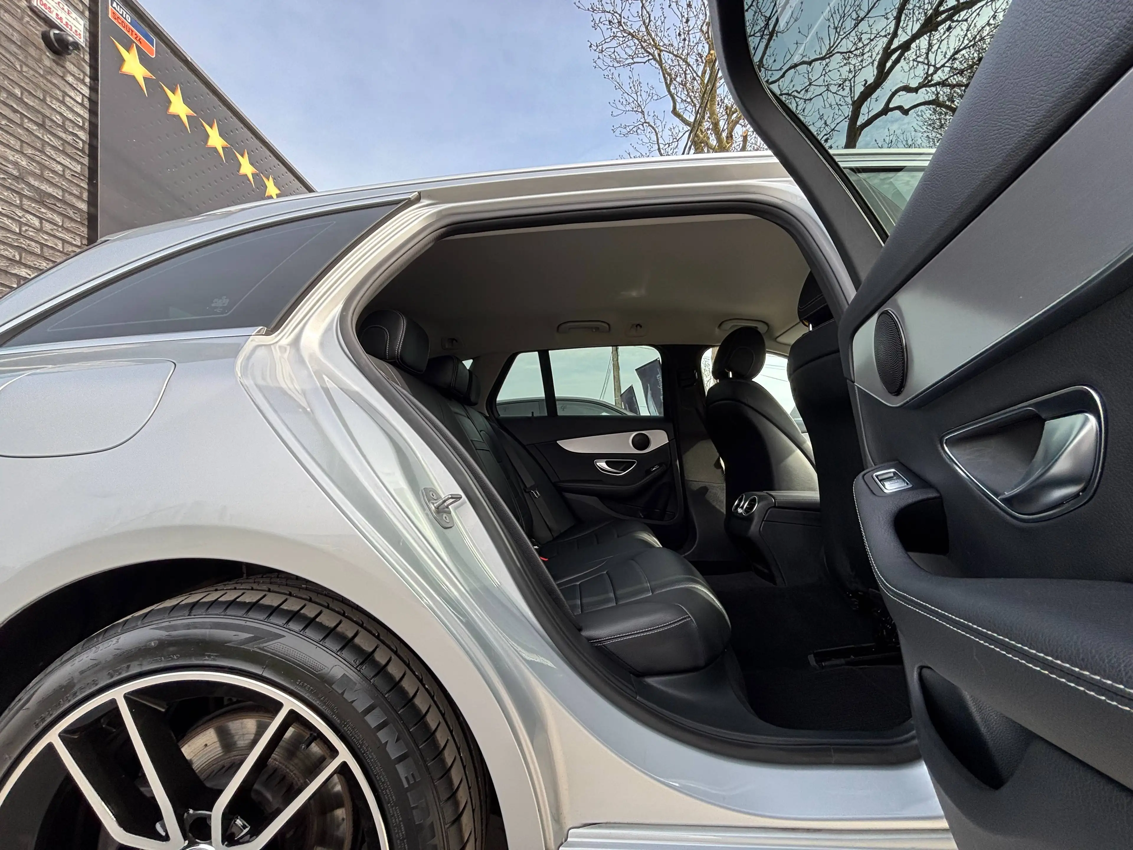 Mercedes-Benz C 180 d - ! Attelage ! - 7G Tronic - Navi - Cuir - Eu6b — photo 14