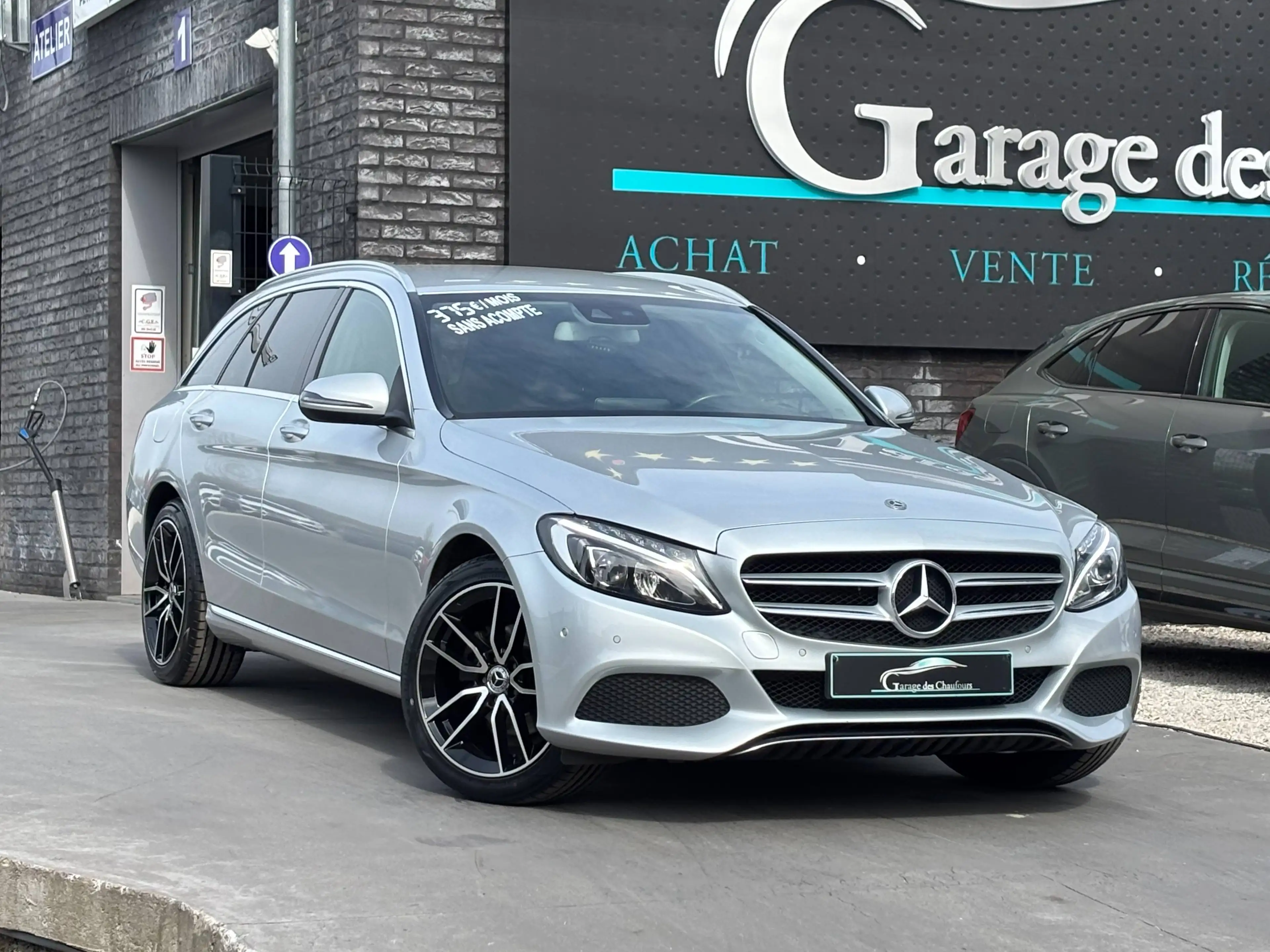 Mercedes-Benz C 180 d - ! Attelage ! - 7G Tronic - Navi - Cuir - Eu6b — photo 2