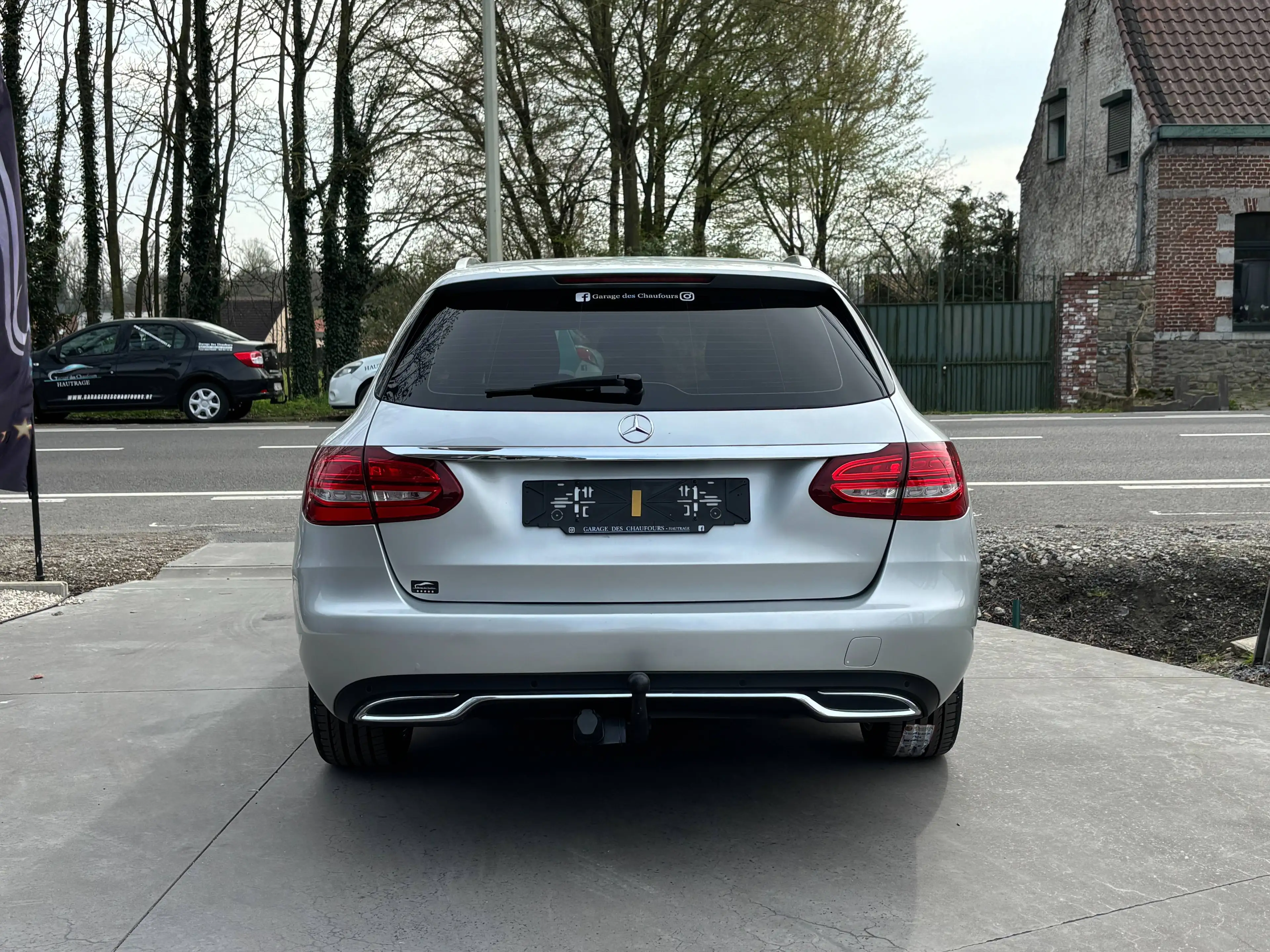 Mercedes-Benz C 180 d - ! Attelage ! - 7G Tronic - Navi - Cuir - Eu6b — photo 6