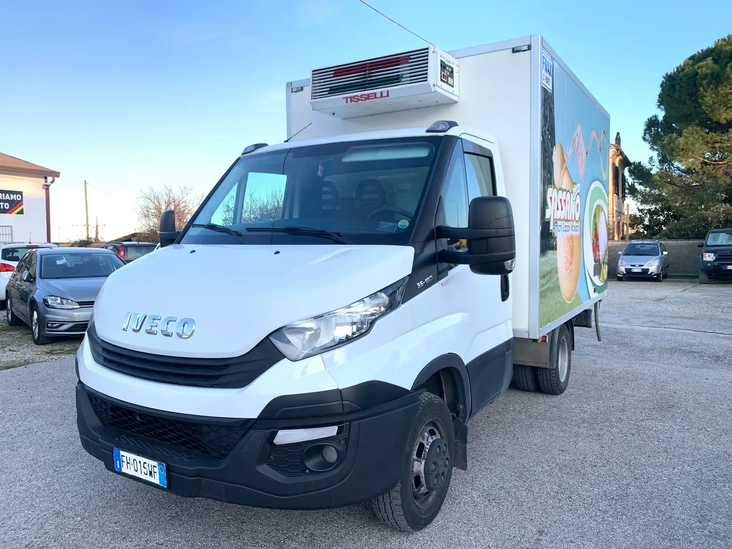 Iveco Daily 35C18 P.M. Frigo FNAX Isotermico I.E. Blanco - 1