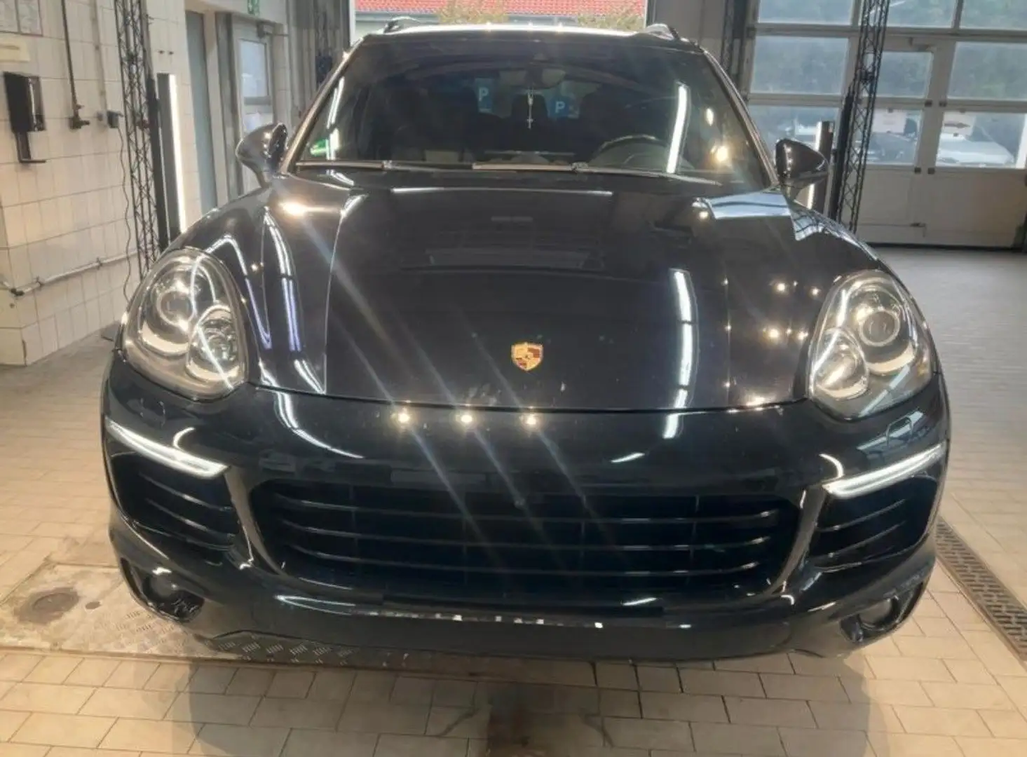 Porsche Cayenne S Diesel V8 Chrono LED AHK GTS Noir - 1