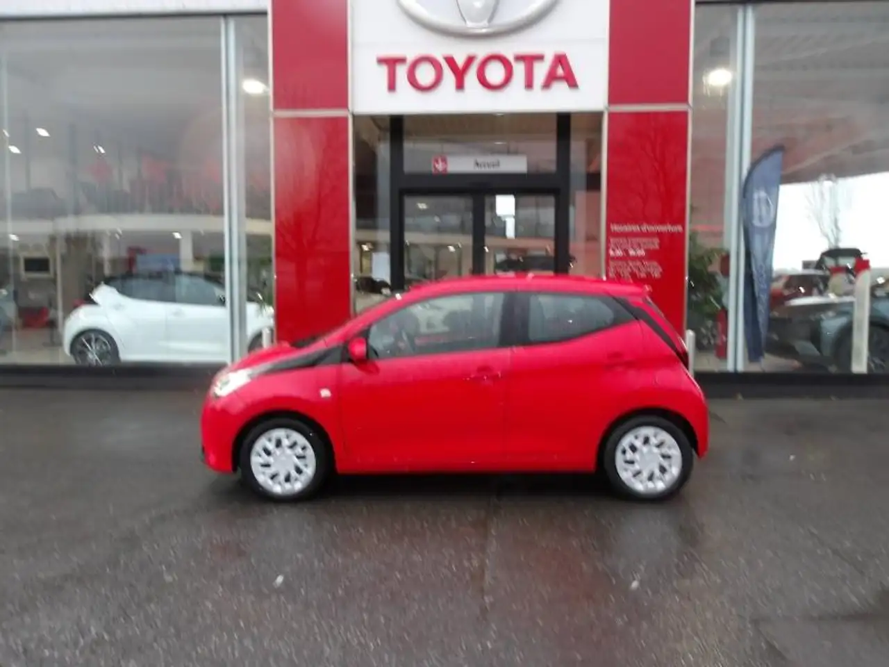Toyota Aygo 1.0 VVT-i 72ch x-play 5p
