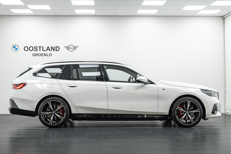 BMW 550 5 Serie Touring 550e xDrive M Sport Automaat / Tre — photo 6