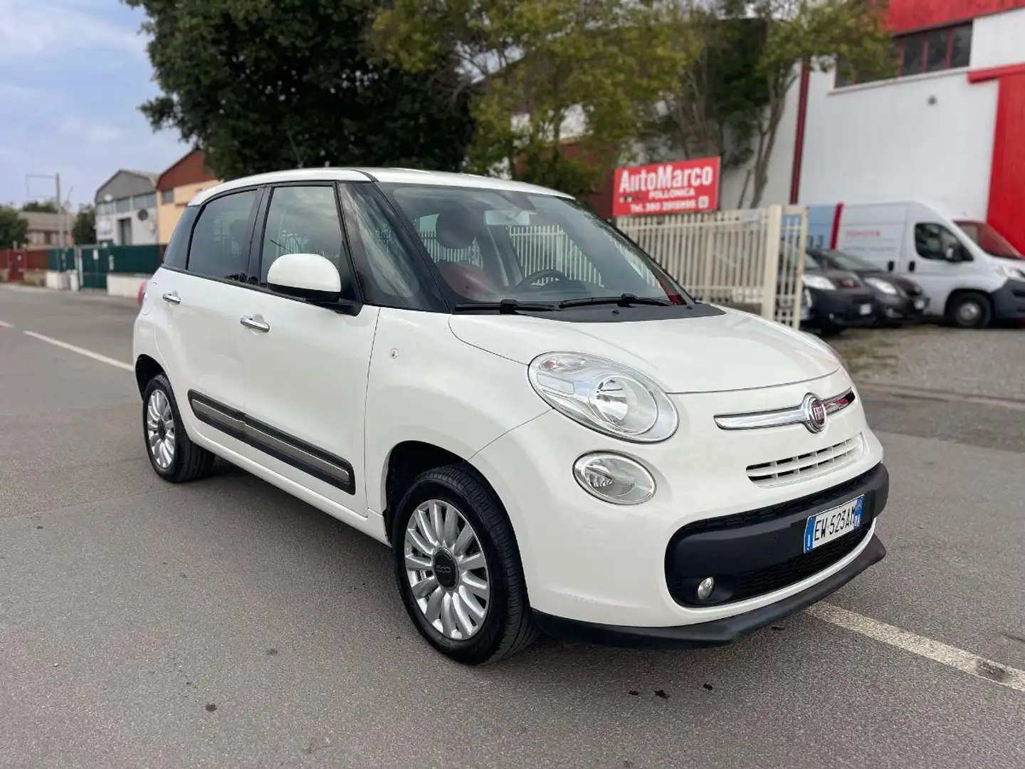 Fiat 500L 0.9 TwinAir Turbo Natural Power Lounge Blanc - 1
