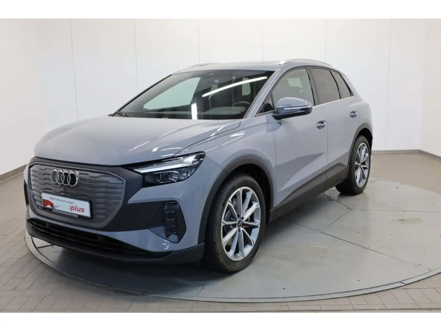 Audi Q4 e-tron 45 S line P-Dach/20''/W-Pumpe/AHK-Vorb. Grau - 2