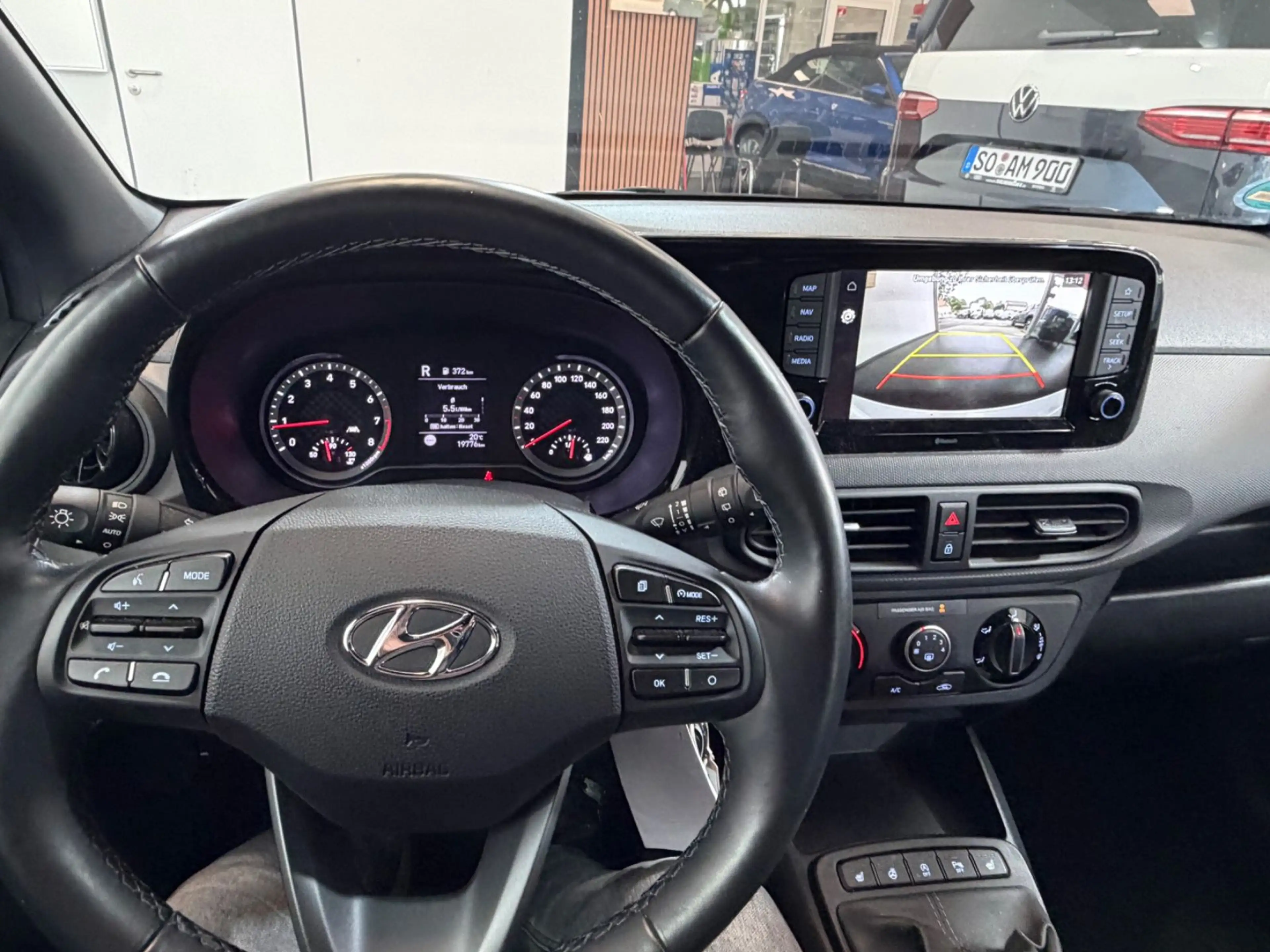 Hyundai i10 Connect & Go/Kamera/1-Hand/PDC/Tempomat/DAB — photo 9