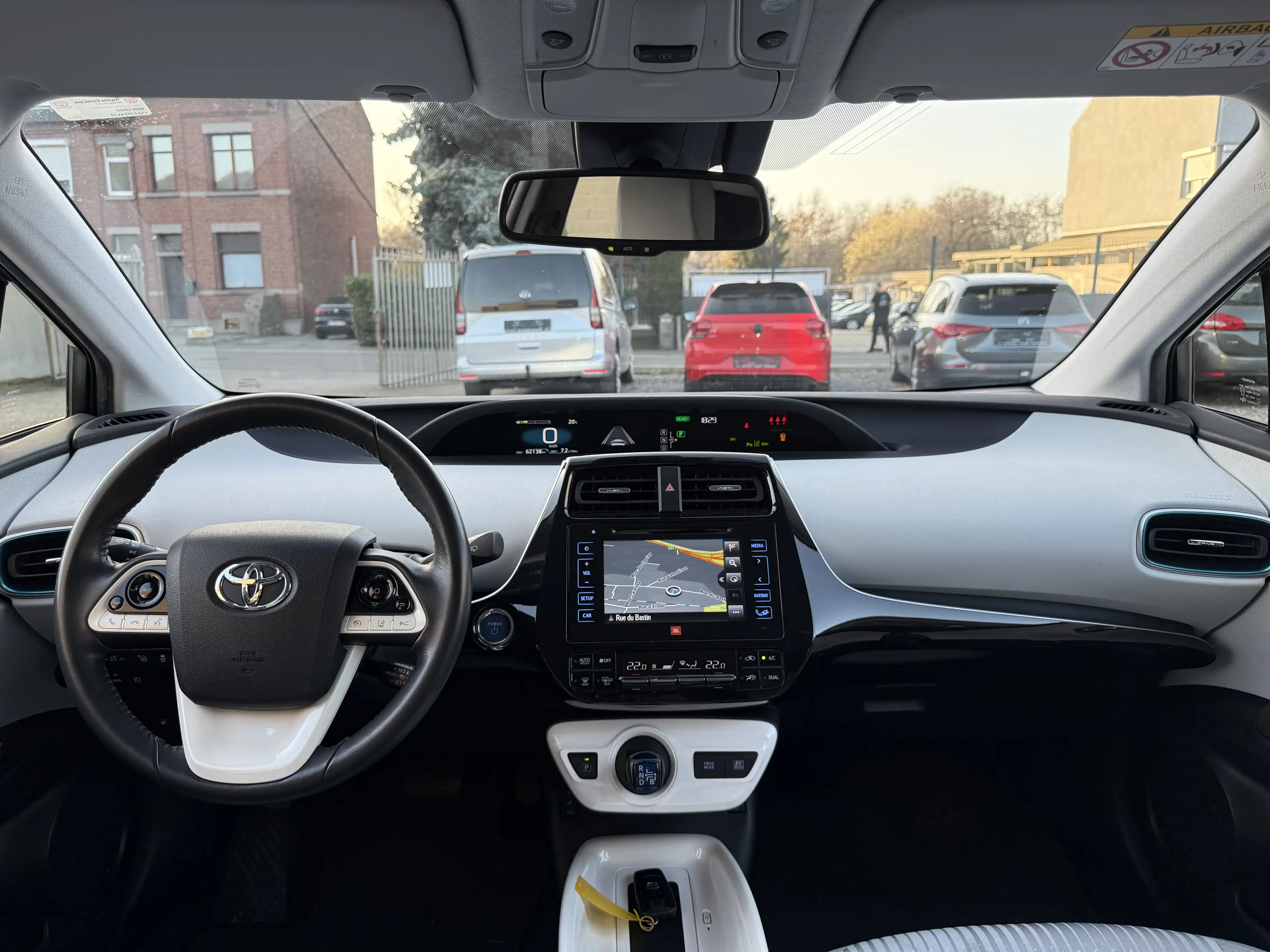 Toyota Prius *1.8 HYBRID,1ER PROPRIO,CAMERA,GPS,CRUISE CONTROL* — photo 8