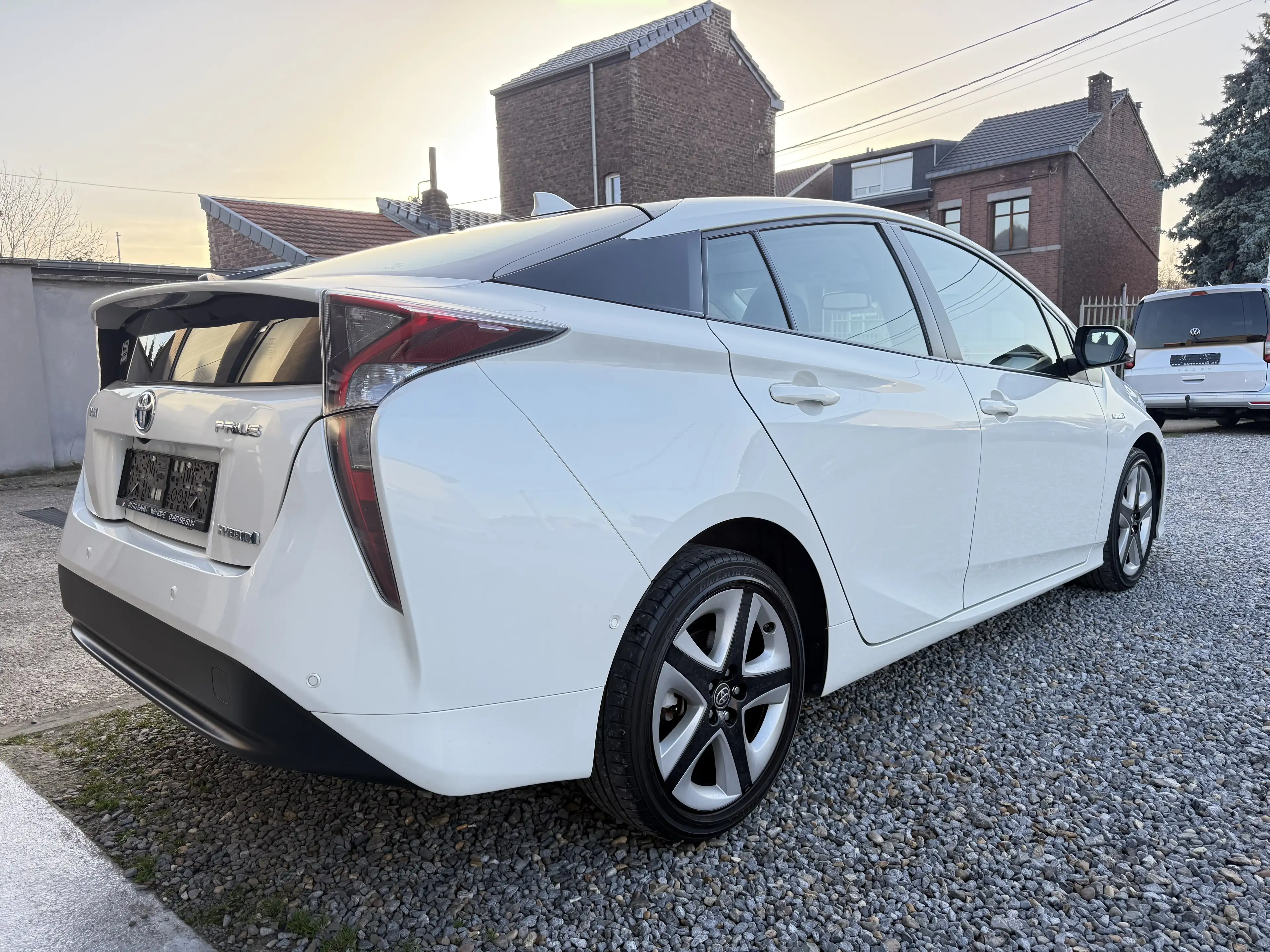 Toyota Prius *1.8 HYBRID,1ER PROPRIO,CAMERA,GPS,CRUISE CONTROL* — photo 3