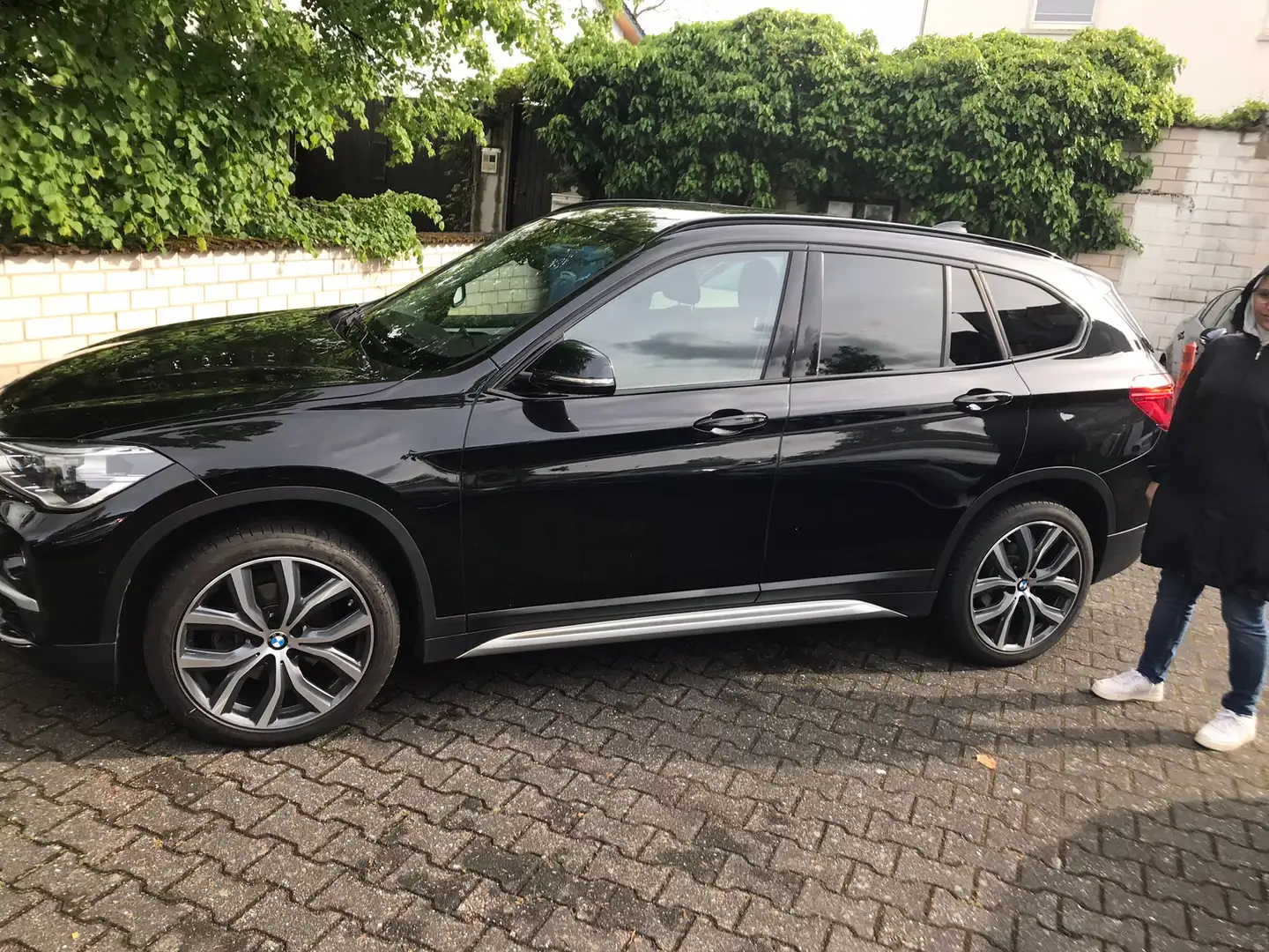 BMW X1 xDrive18d Aut. Sport Line - 2