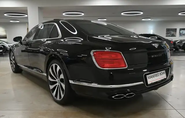Bentley Flying Spur Flying Spur V8 Mulliner Specification Ansicht 15