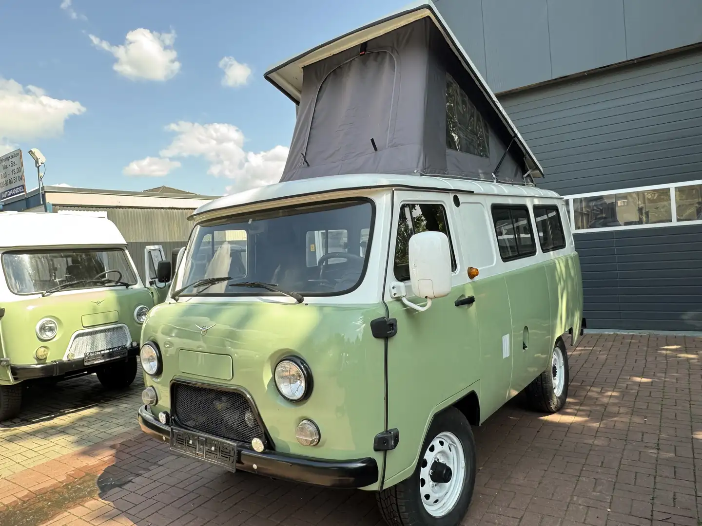 UAZ Buchanka Allrad 4X4 AufstelldachEuro 6 Deutsche Zul Camper Grün - 1