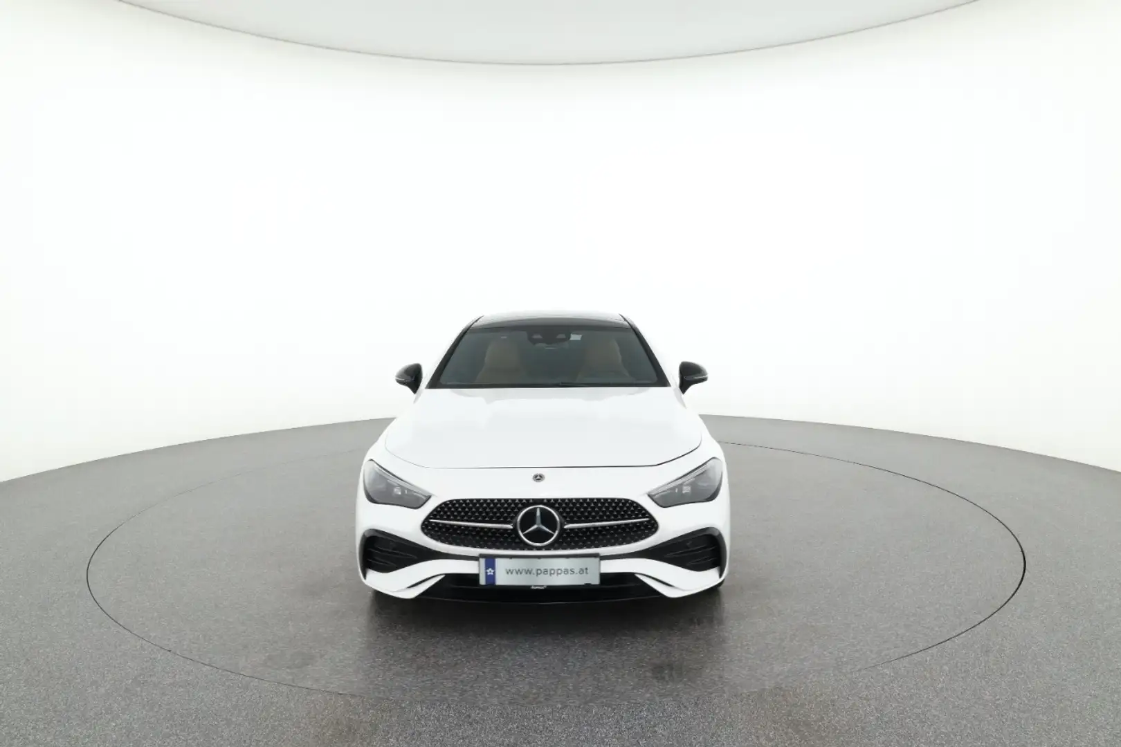Mercedes-Benz CLE 200 4MATIC Coupé LED Sitzklima Pano HUD Cam Blanc - 2