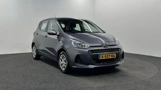 Hyundai I10 view 3