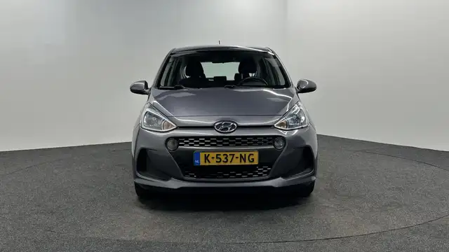Hyundai I10 view 6