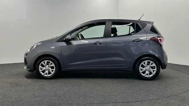 Hyundai I10 view 8