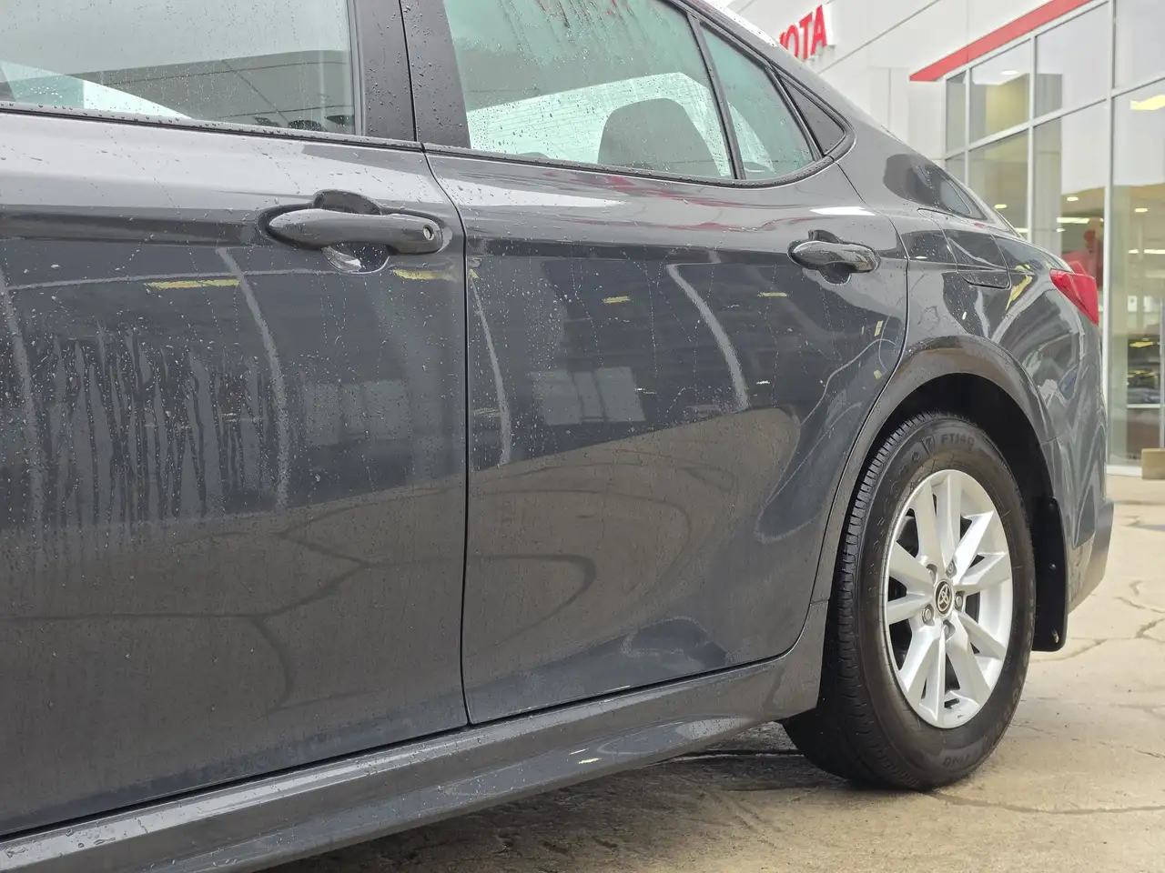 Toyota Camry снимка Toyota Camry