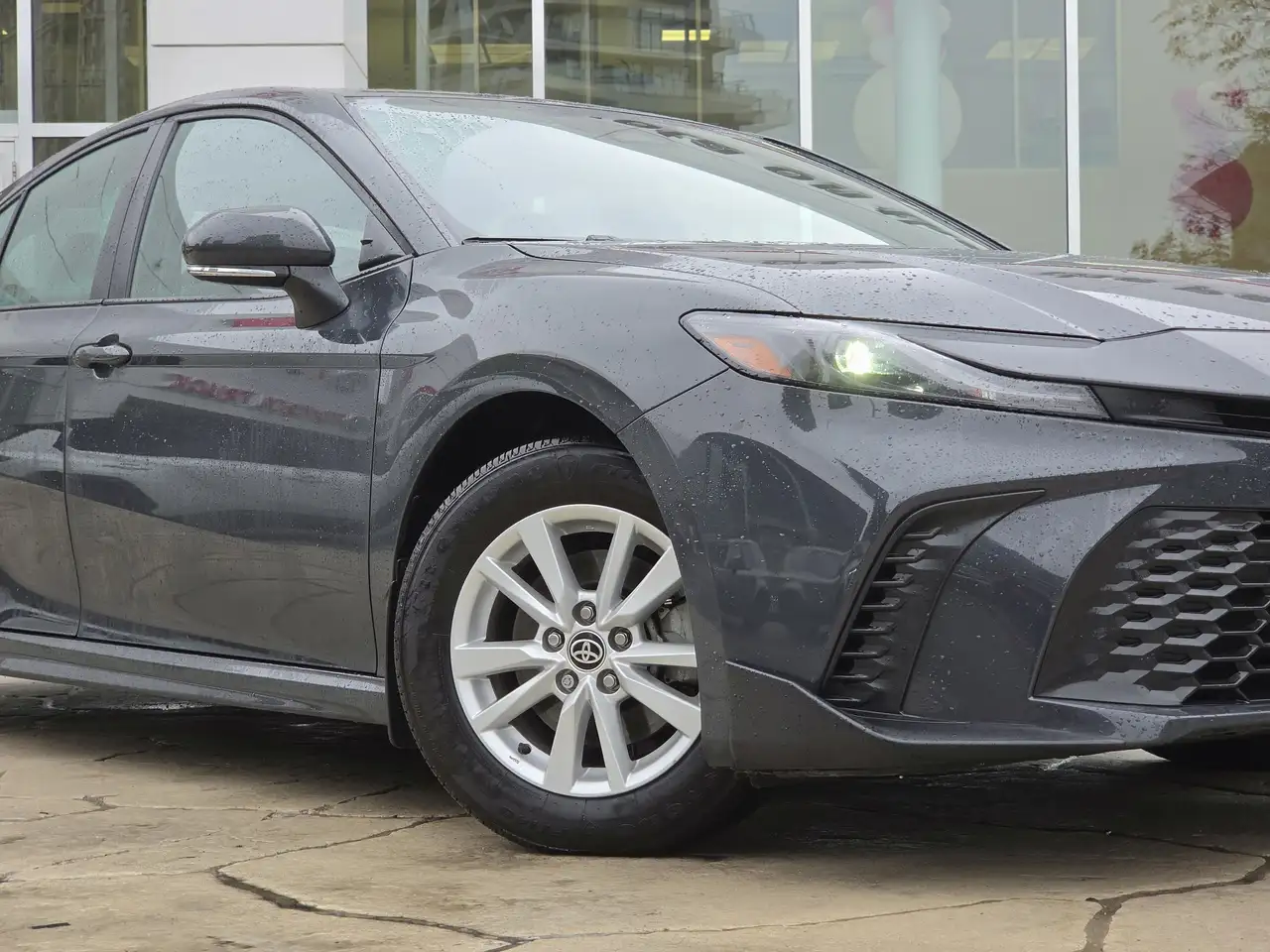 Toyota Camry снимка Toyota Camry