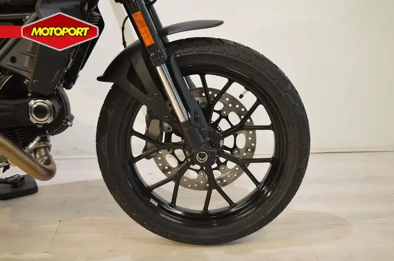 Ducati Scrambler - foto 6