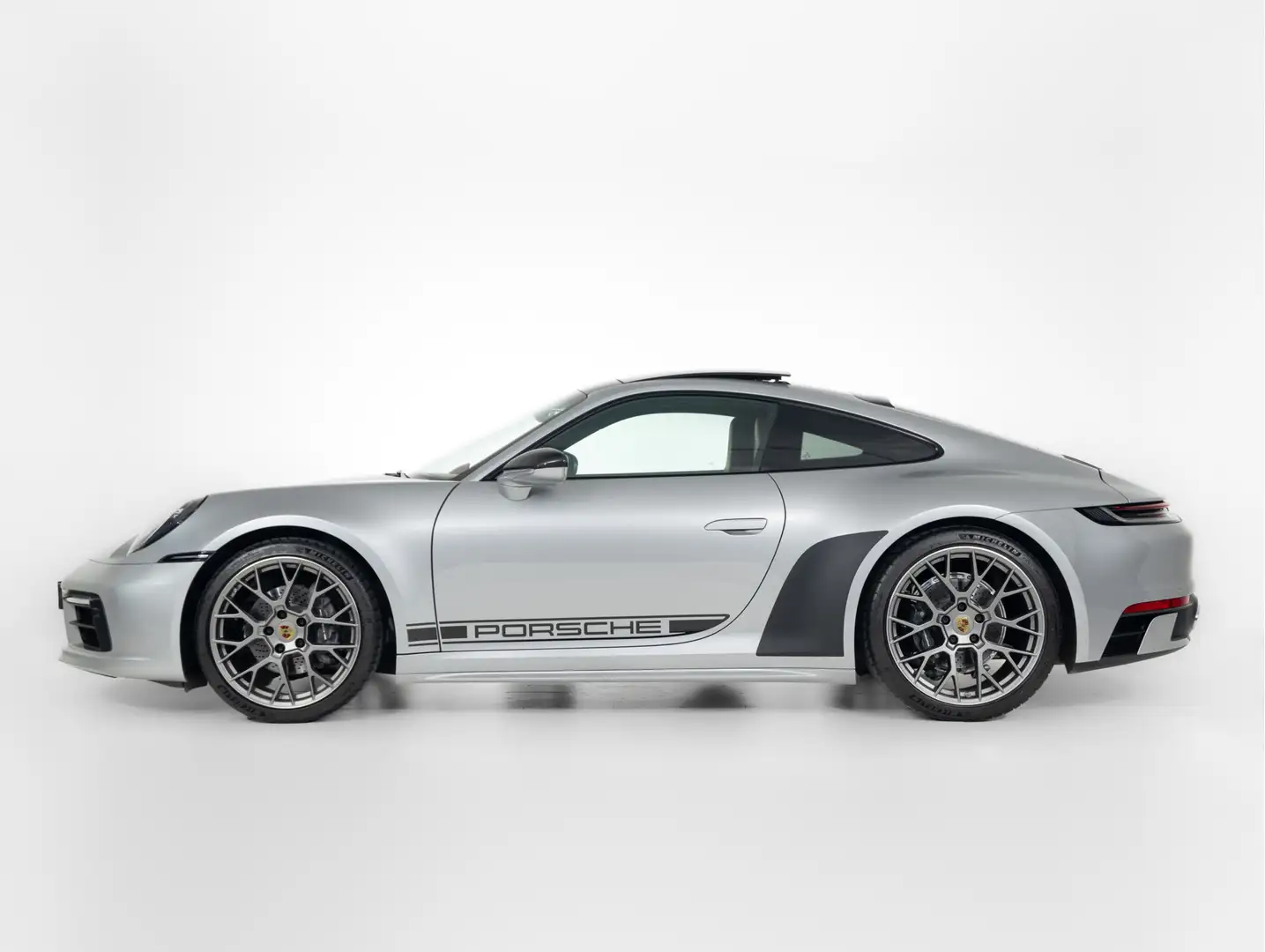 Porsche 992 Carrera Zilver - 2