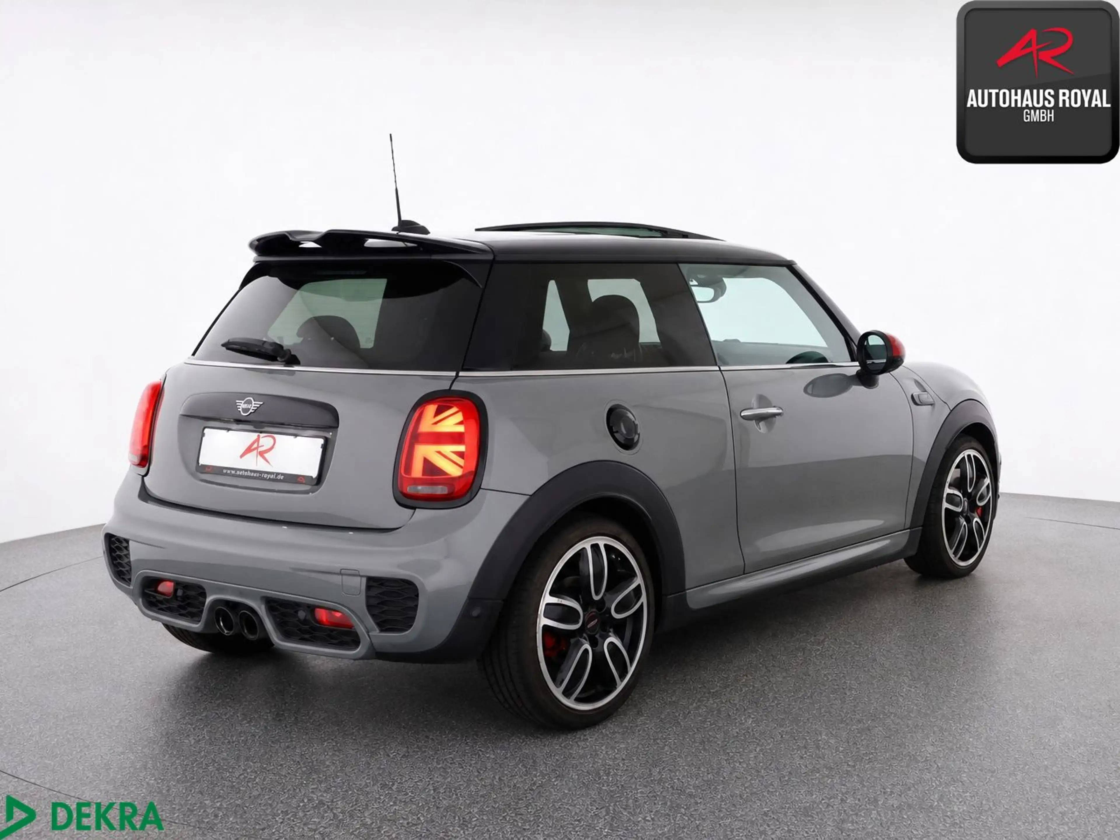 MINI Cooper John Cooper Works HARMAN/KARDON,HUD,PANO — photo 5