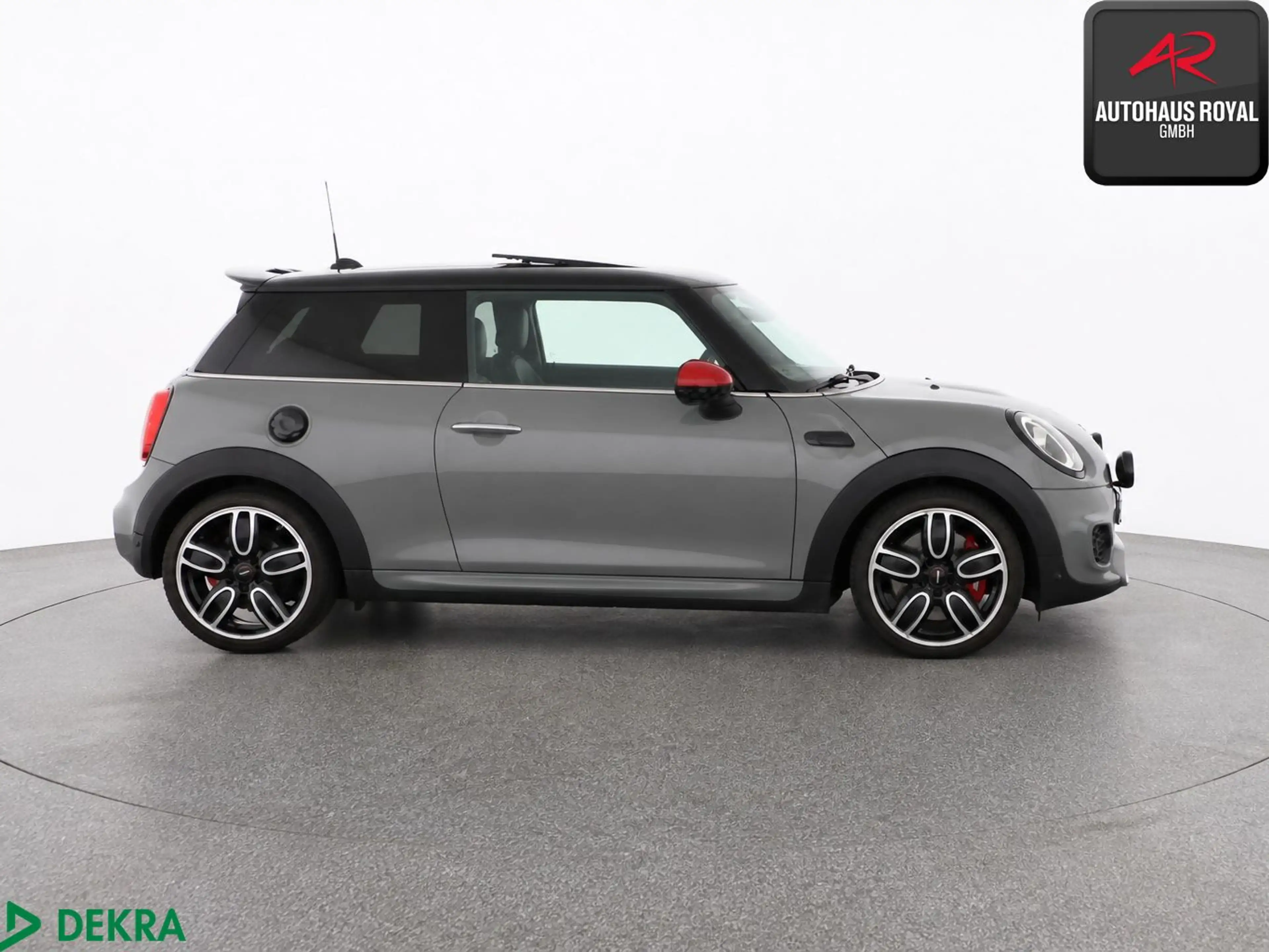 MINI Cooper John Cooper Works HARMAN/KARDON,HUD,PANO — photo 6