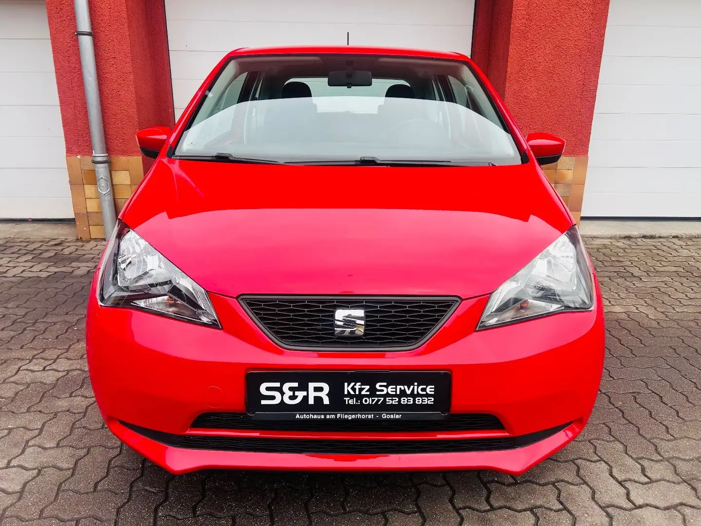 SEAT Mii 1.0 44kW Czerwony - 2