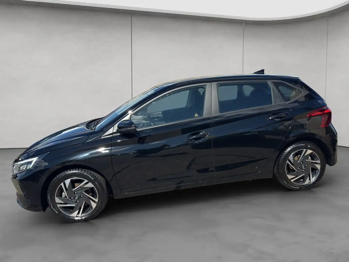 Hyundai i20 1.0 T-GDI 48V-Hybrid DCT Trend Schwarz - 2