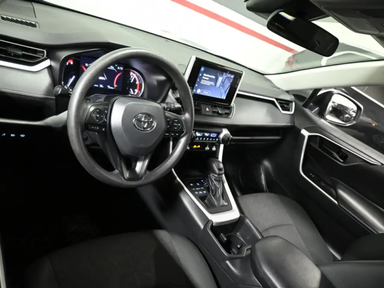 Toyota RAV 4 снимка Toyota RAV 4