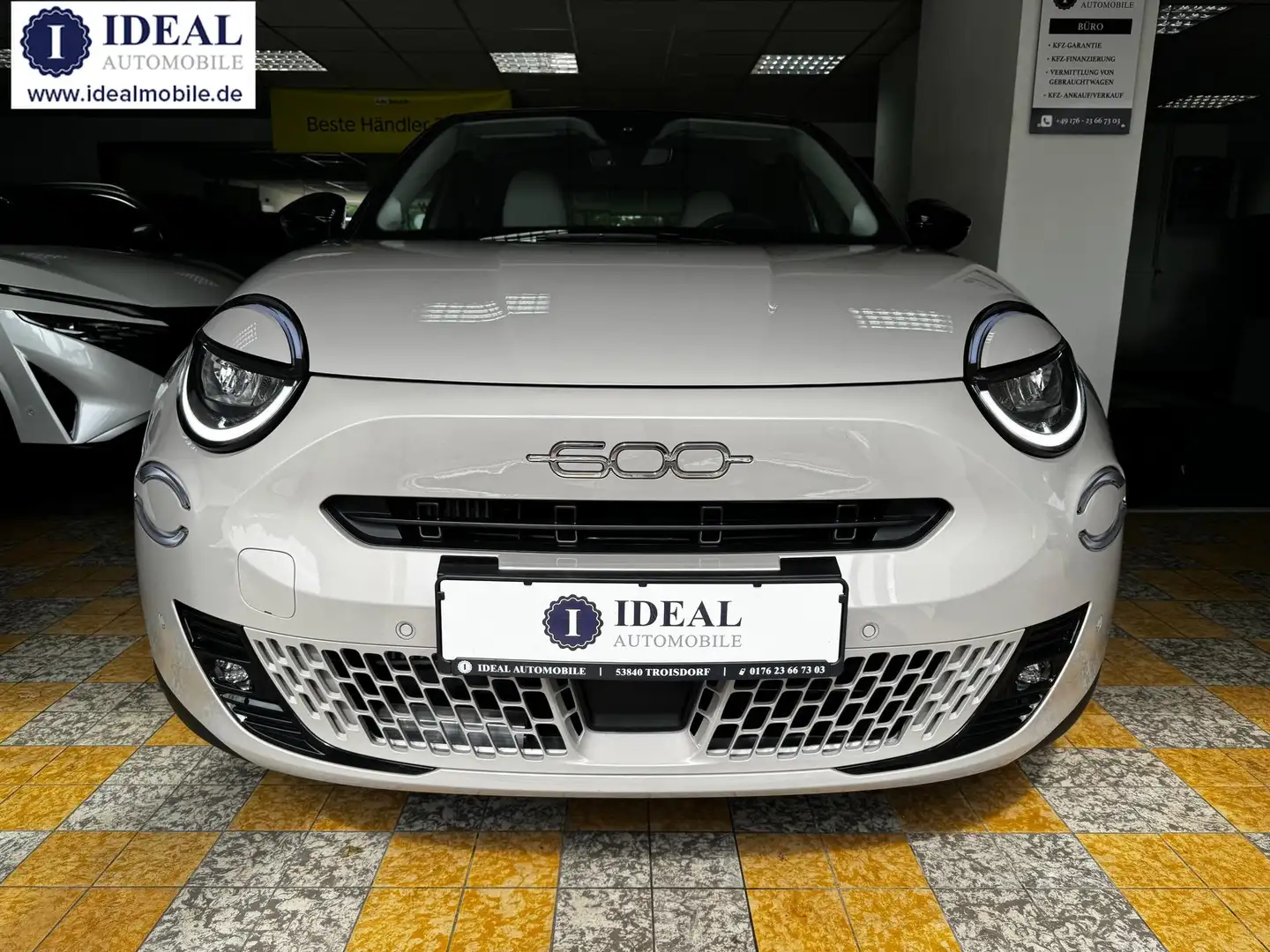 Fiat 600 1.2 Mild-Hybrid La Prima 145 PS *SOFORT* Beige - 2