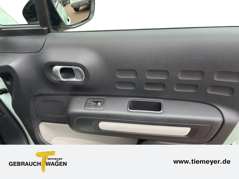 Citroen C3 1.2 PureTech 82 Feel — photo 16
