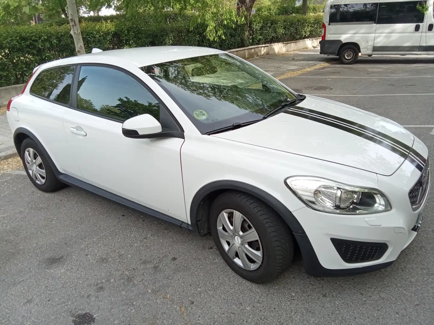Volvo C30 1.6D DRIVe Kinetic 115 Wit - 2