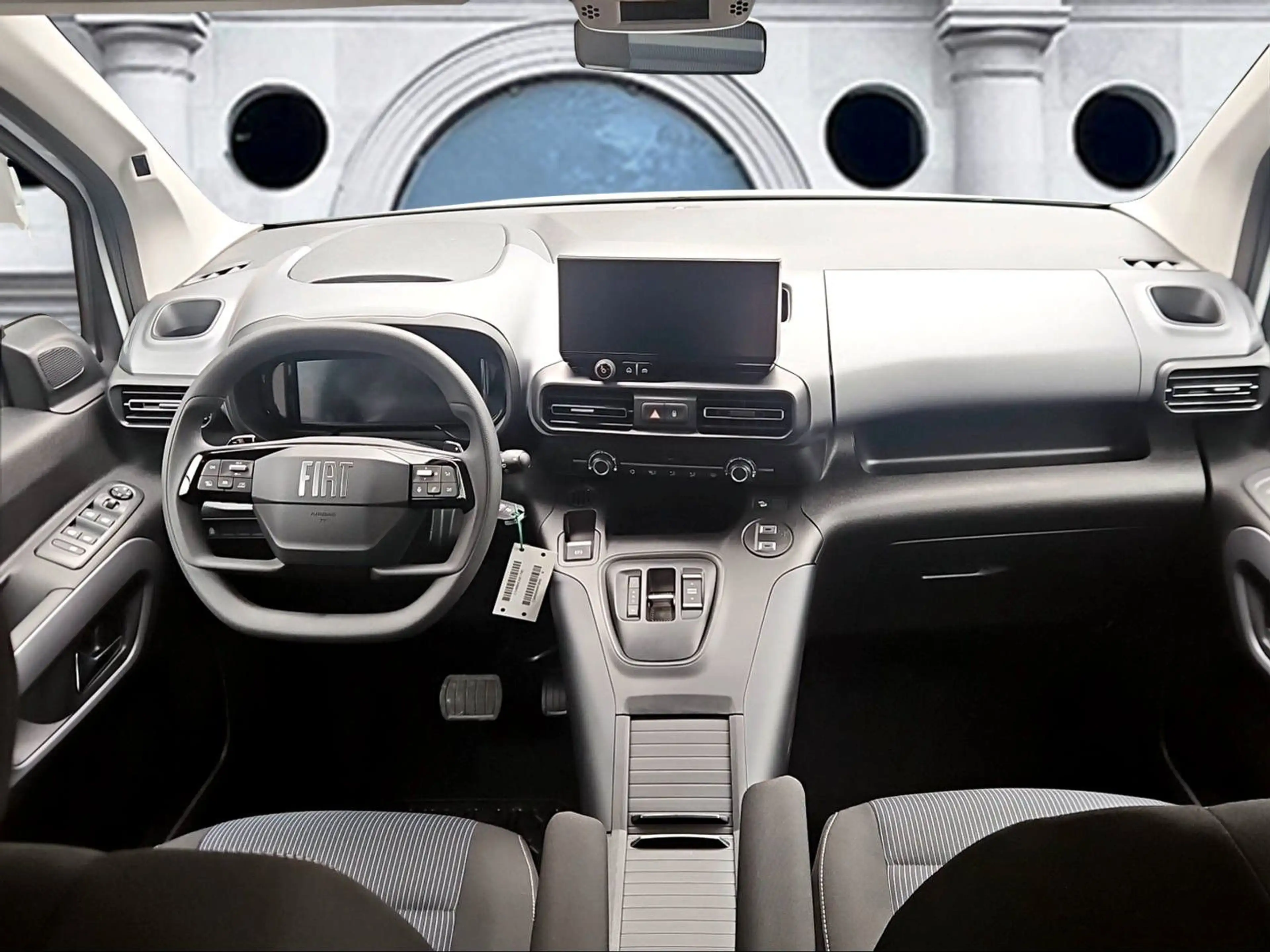 Fiat Qubo L 5-SITZER 1.5 Diesel 96kW (130PS)Automatik — photo 5