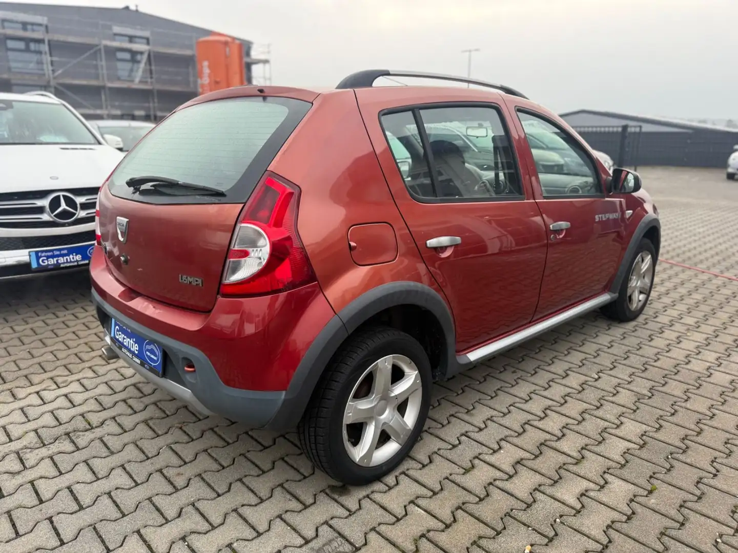 Dacia Sandero Stepway** neue Reifen ** TüV NEU ** Violett - 2