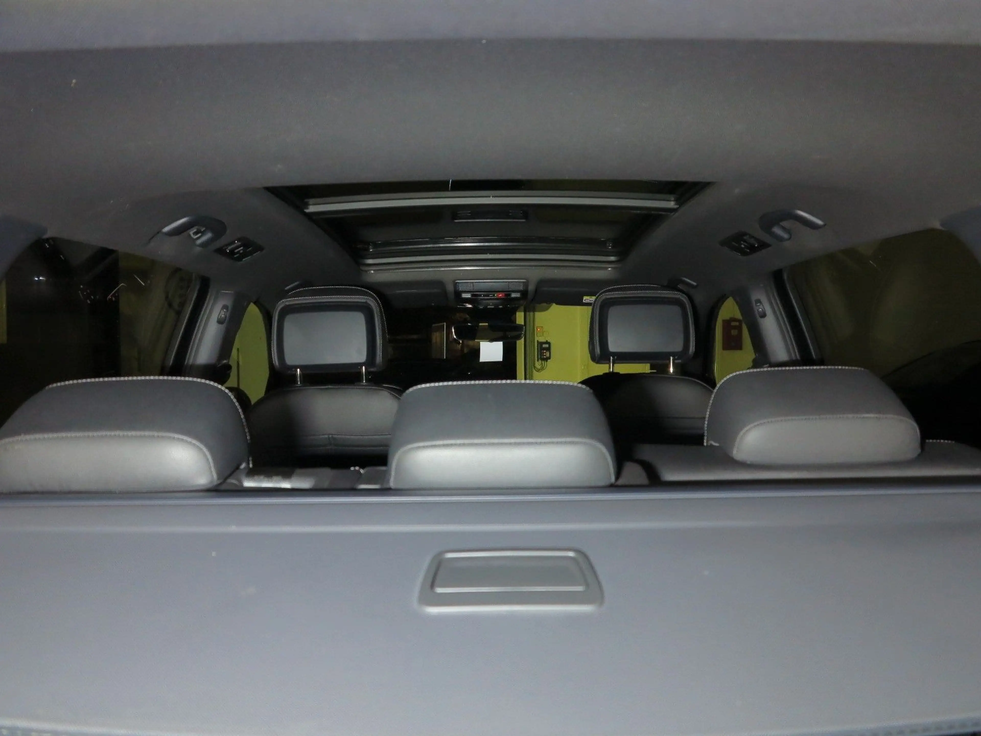 Volkswagen Tiguan Allspace 2.0 TSI 4Mot DSG7 R-Line Leder — photo 14