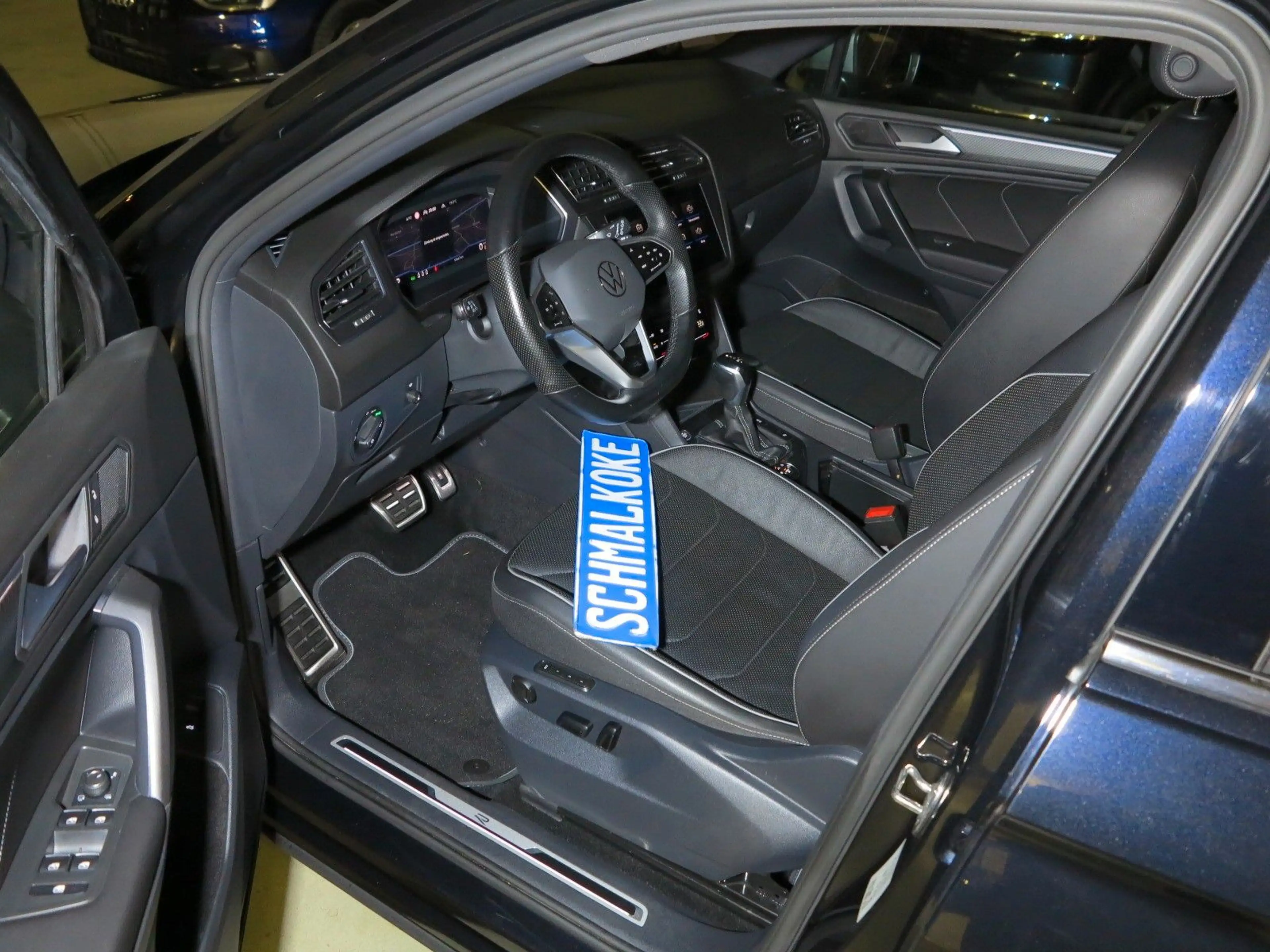 Volkswagen Tiguan Allspace 2.0 TSI 4Mot DSG7 R-Line Leder — photo 6