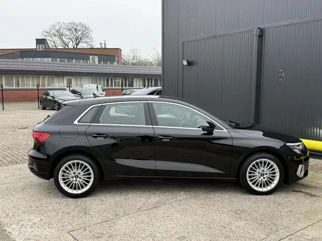 Audi A3 view 9
