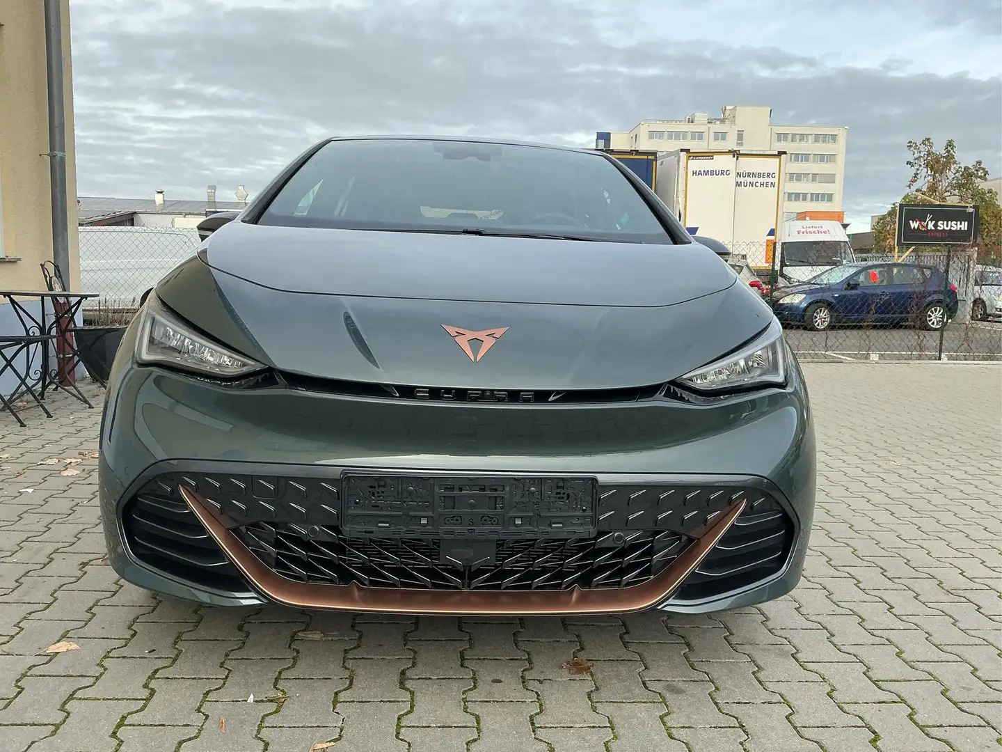 CUPRA Born VZ 240kW Wärmepumpe Panoramadach SENNHEISER HUD... Verde - 2