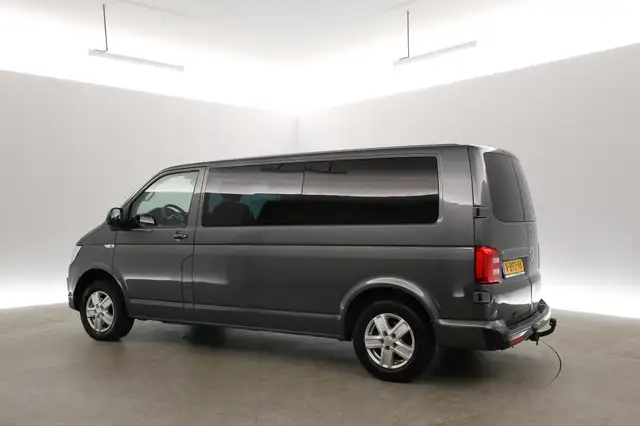 Volkswagen Transporter view 24