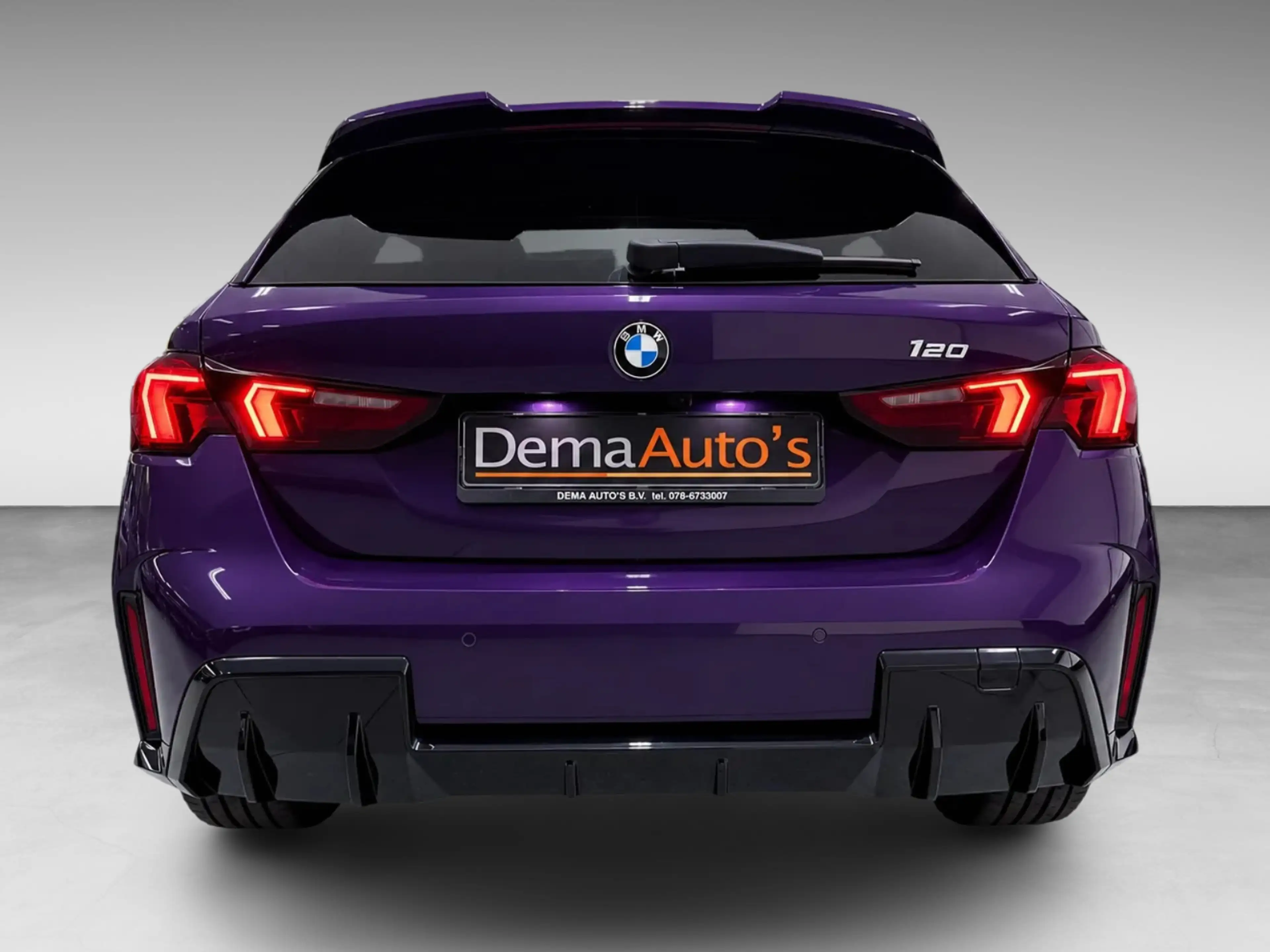 BMW 120 1-serie M-SPORT NW-PRIJS 67DEURO PANO/ICONIC-GRILL — photo 4