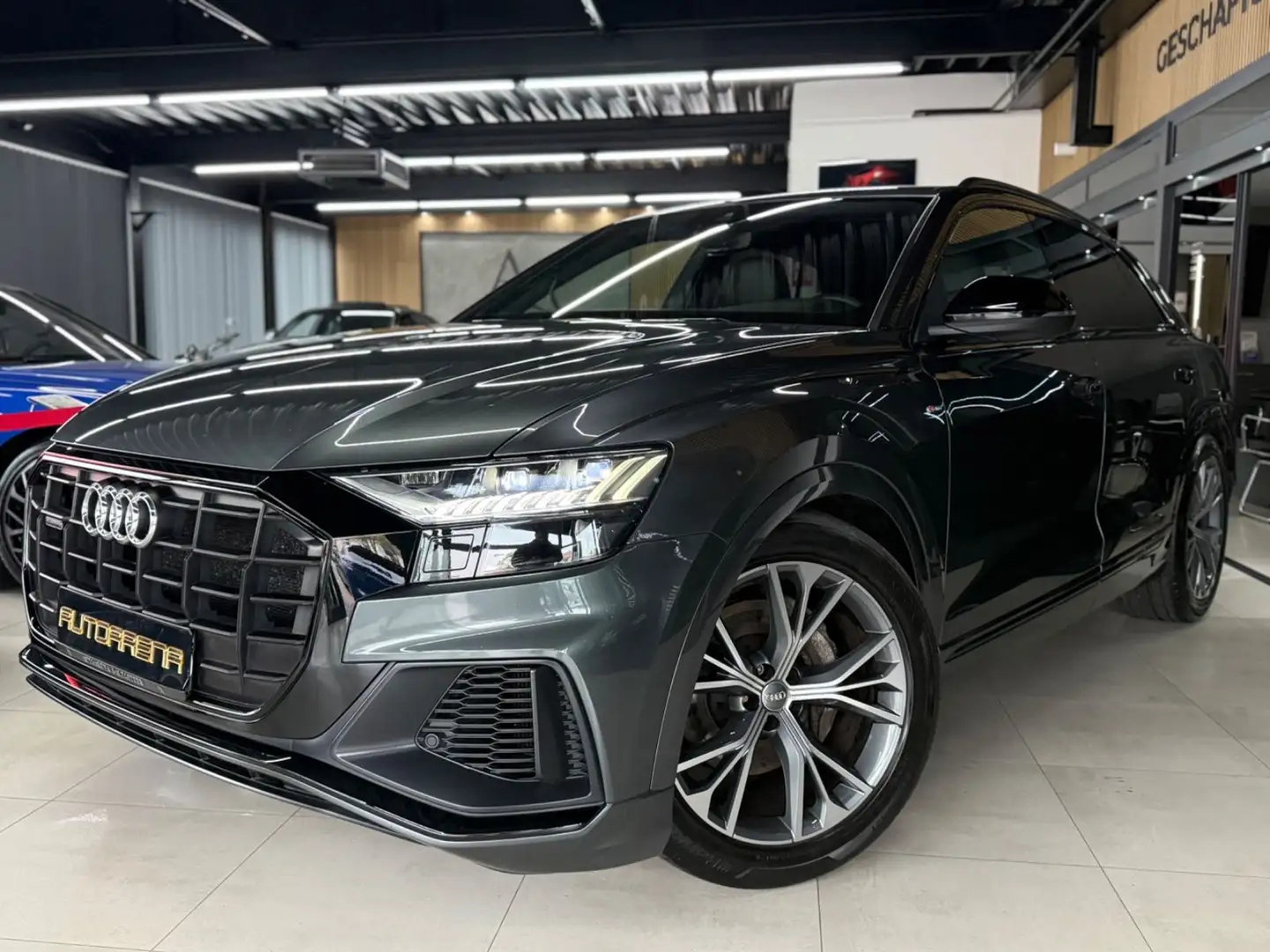 Audi Q8 3.0 TDI S-Line Quattro*BLACK*HD-MATRIX*LUFT* Grau - 2