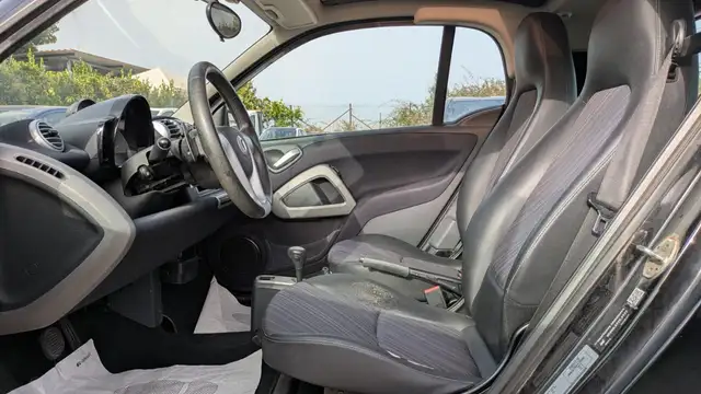 Smart Fortwo view 9