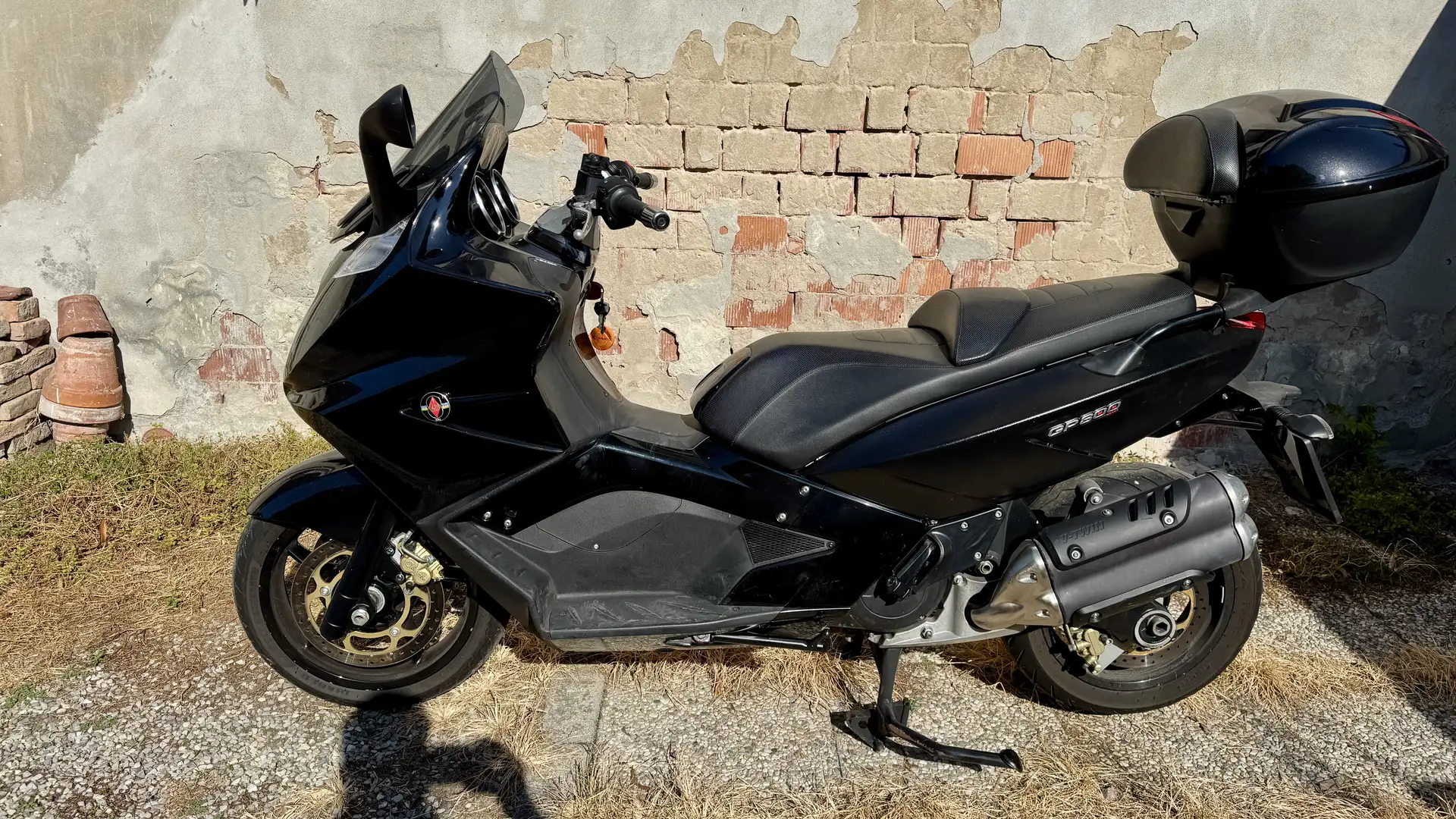 Gilera GP 800 centenario - 2
