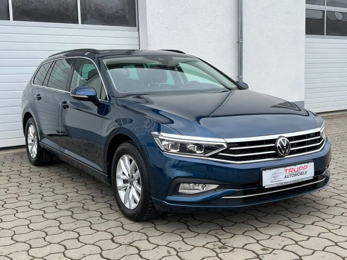 Volkswagen Passat 2.0 TDI/Matrix/Pano/AHK/Harman/360°/Virtu Blu/Azzurro - 2