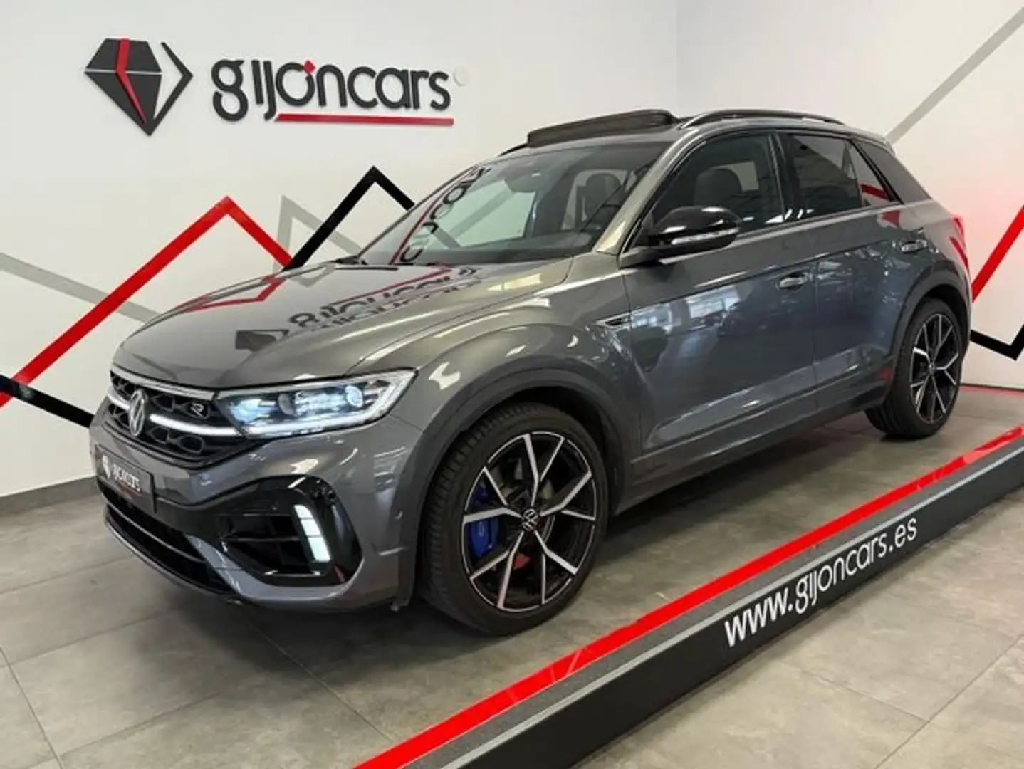 Volkswagen T-Roc 2.0 TSI R 4Motion DSG7 221KW Plateado - 1