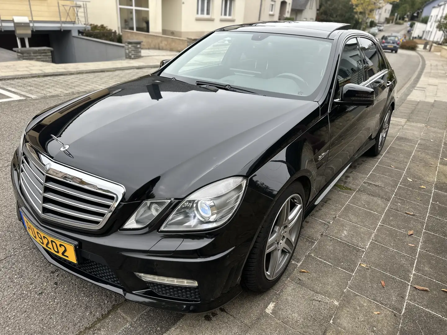 Mercedes-Benz E 63 AMG Speedshift 7G-MCT - 2
