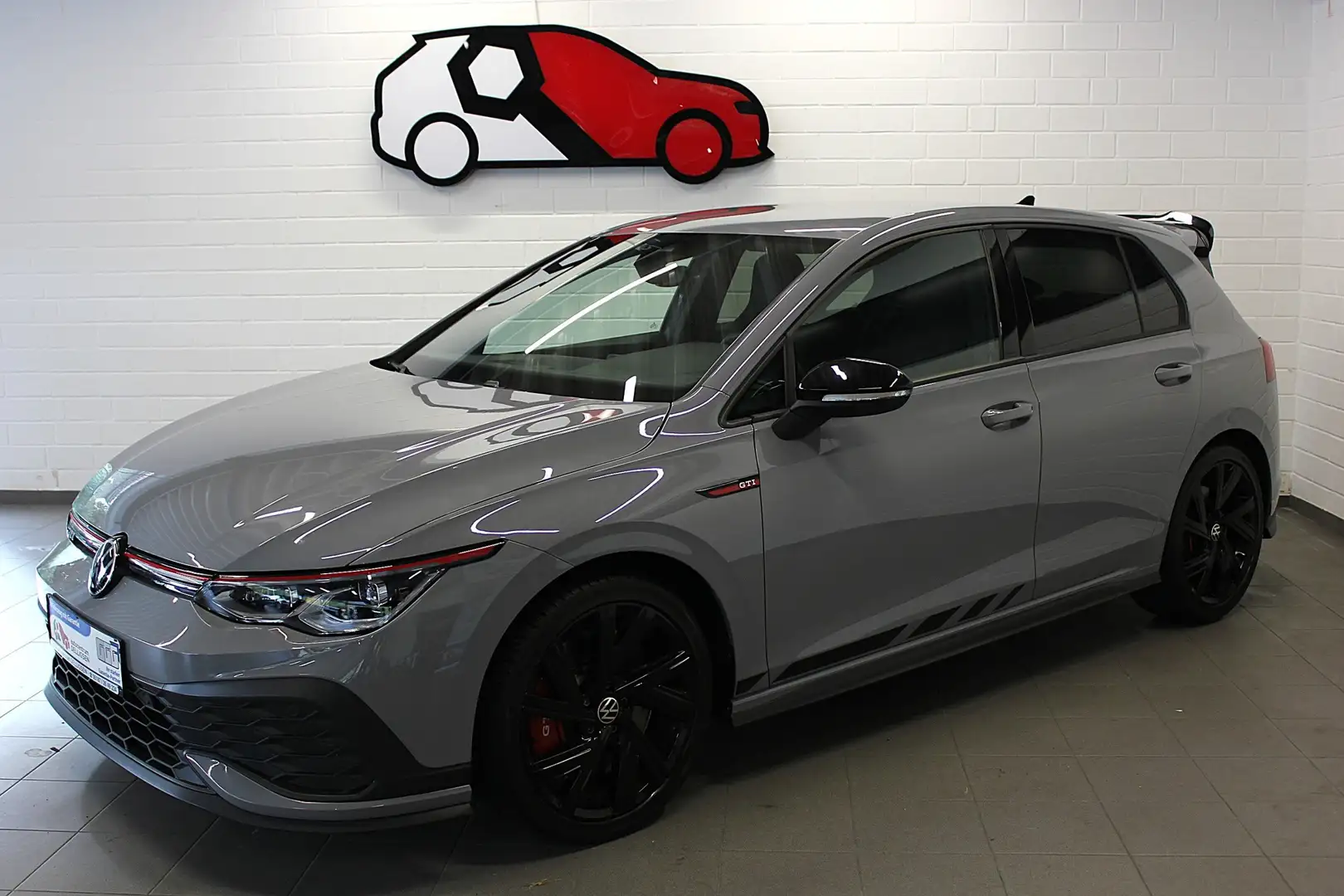 Volkswagen Golf GTI Clubsport 2,0 TSI 300PS Matrix-LED Virtual ACC Grau - 1