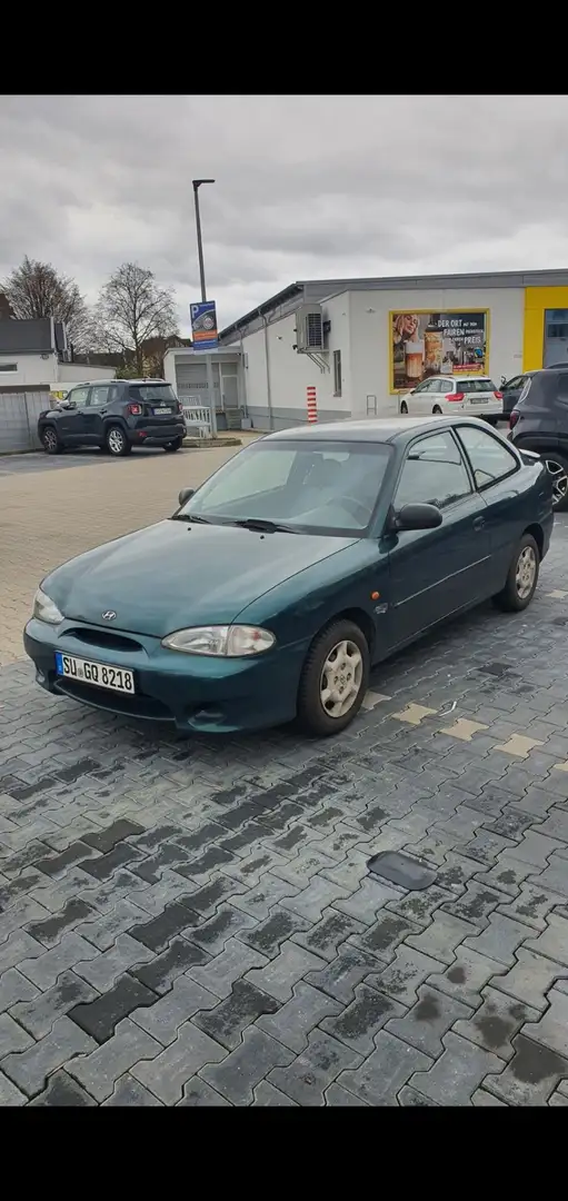 Hyundai ACCENT 1.3 mit Klima Grün - 2