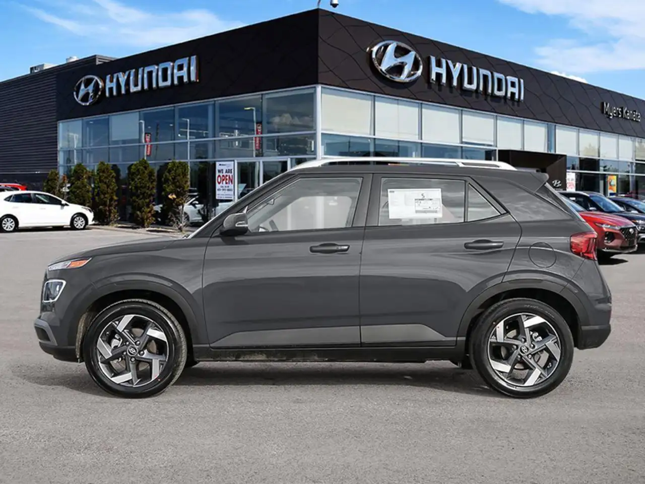 Hyundai Venue снимка Hyundai Venue