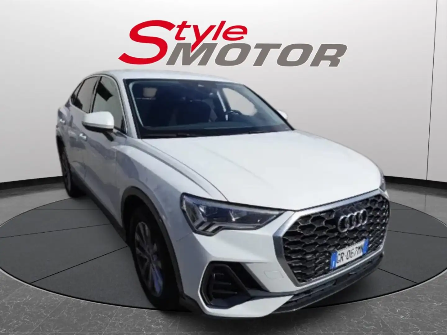 Audi Q3 SPB SPORTBACK 35 TDI S tronic Business Plus Blanc - 1