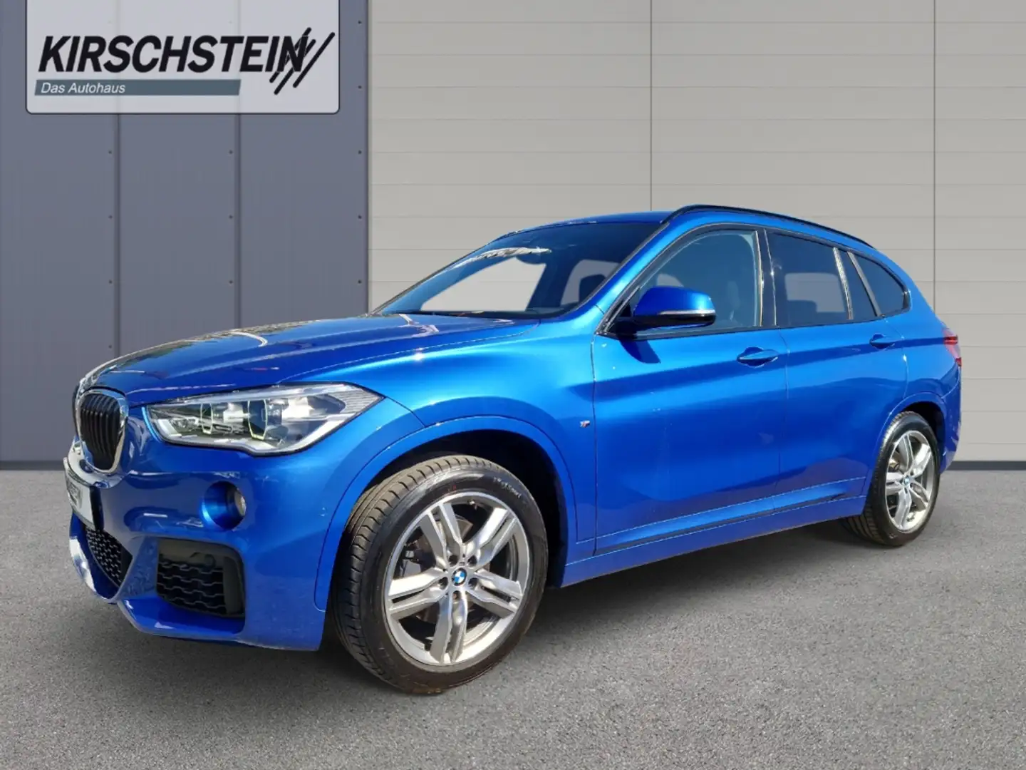 BMW X1 sDrive18i M Sport AHK Park-Assistent Navi LED Bleu - 2